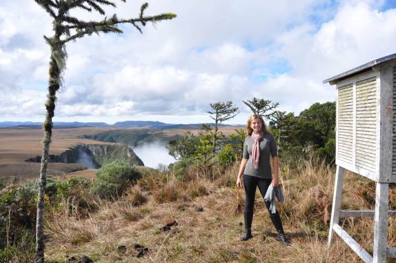 No cume do pico do Monte Negro, ponto mais alto do Rio Grande do Sul, em São José dos Ausentes